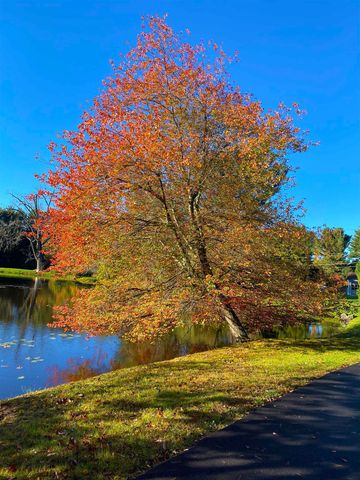 12 Stillwater Circle, Salem, NH 03079