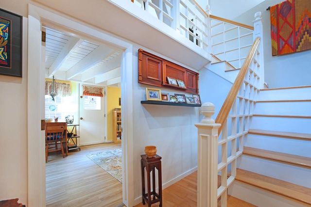 12 Stillwater Circle, Salem, NH 03079