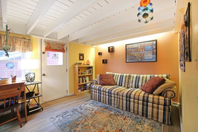 12 Stillwater Circle, Salem, NH 03079