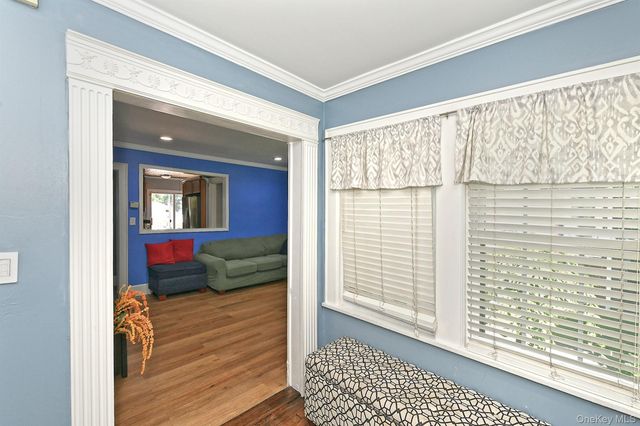 2478 S Saint Marks Avenue, Bellmore, NY 11710