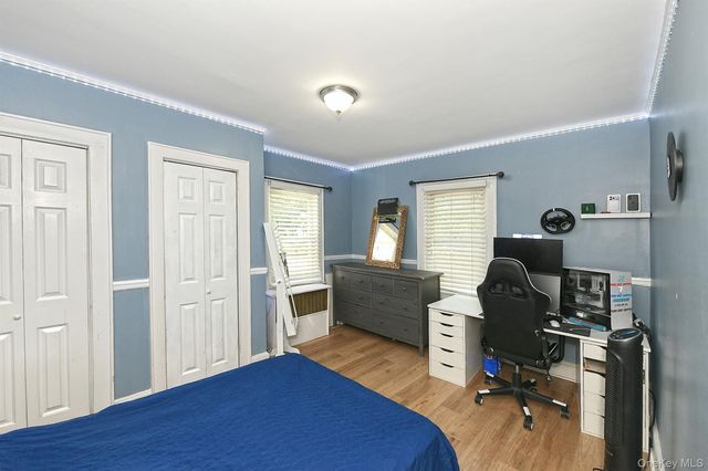 2478 S Saint Marks Avenue, Bellmore, NY 11710