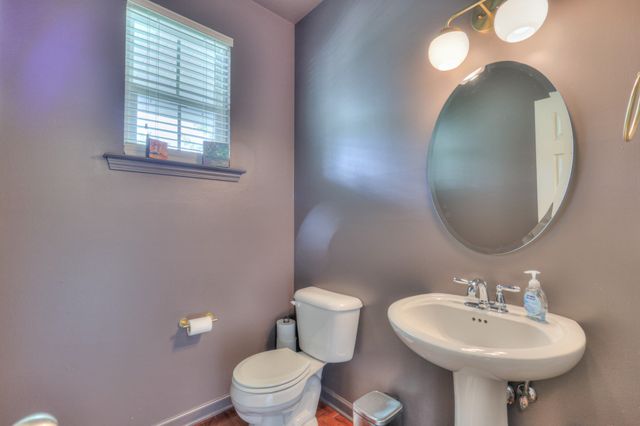 6008 Christmas Dr, Nolensville, TN 37135
