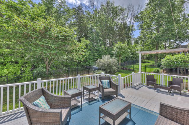 6008 Christmas Dr, Nolensville, TN 37135