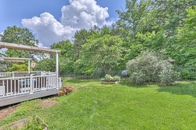 6008 Christmas Dr, Nolensville, TN 37135
