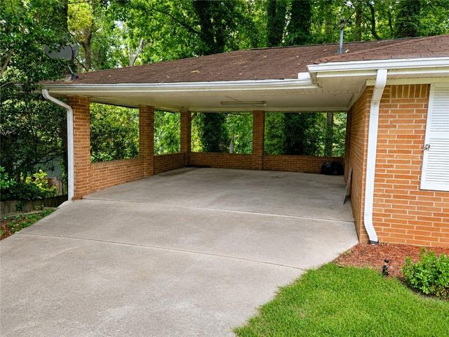 5527 Andrew Drive SW, Mableton, GA 30126