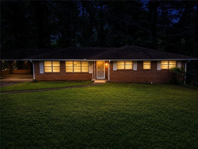 5527 Andrew Drive SW, Mableton, GA 30126