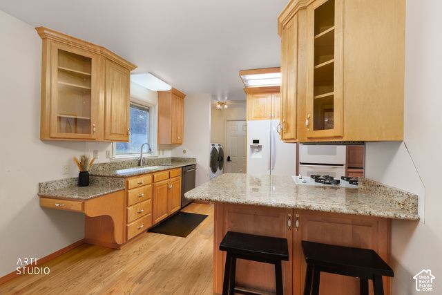 1303 N LAKEVIEW DR, Provo, UT 84604