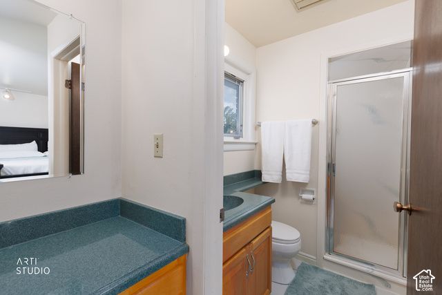 1303 N LAKEVIEW DR, Provo, UT 84604