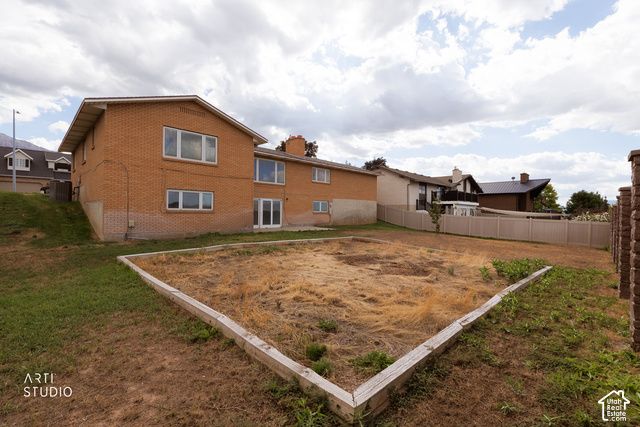 1303 N LAKEVIEW DR, Provo, UT 84604