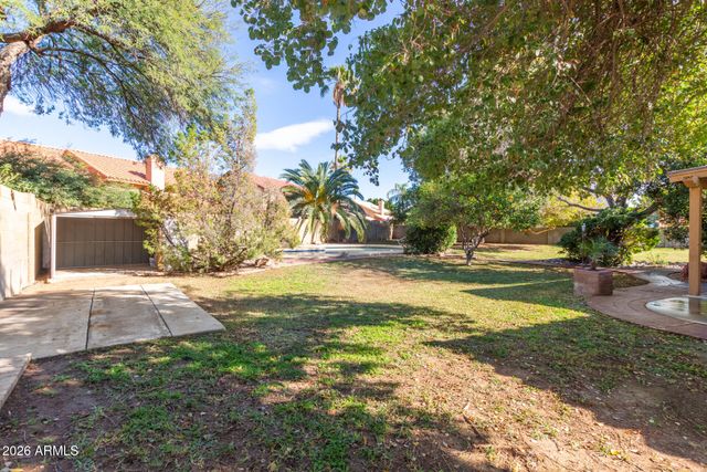 1922 E PALOMINO Drive, Tempe, AZ 85284