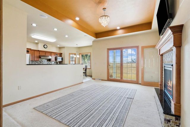 1175 Matador Drive, Platteville, WI 53818