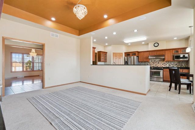 1175 Matador Drive, Platteville, WI 53818