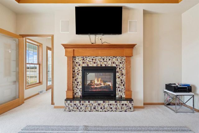 1175 Matador Drive, Platteville, WI 53818