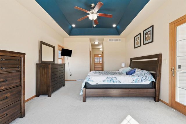 1175 Matador Drive, Platteville, WI 53818