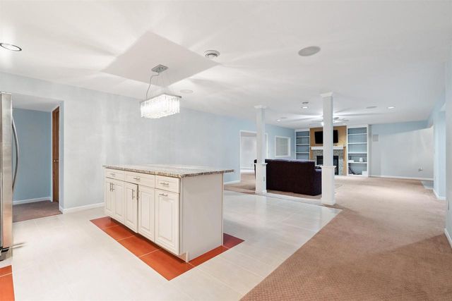 1175 Matador Drive, Platteville, WI 53818