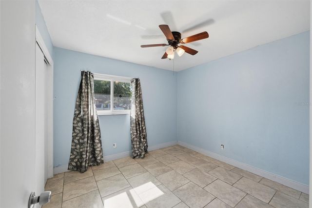 9810 N 54TH STREET, Temple Terrace, FL 33617