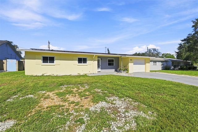 9810 N 54TH STREET, Temple Terrace, FL 33617
