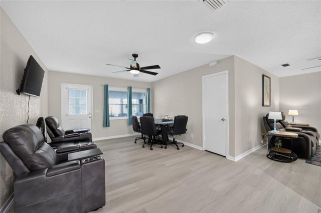 8891 SW 96TH LANE E, Ocala, FL 34481