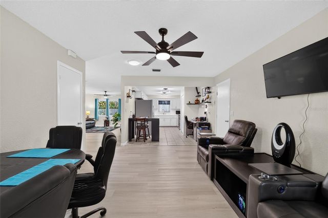 8891 SW 96TH LANE E, Ocala, FL 34481