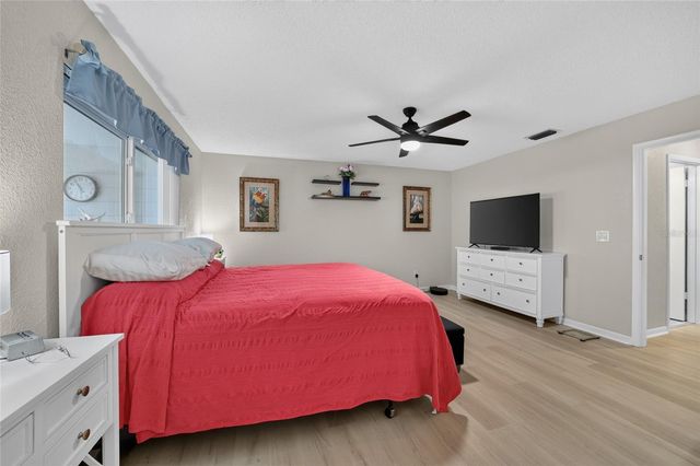 8891 SW 96TH LANE E, Ocala, FL 34481
