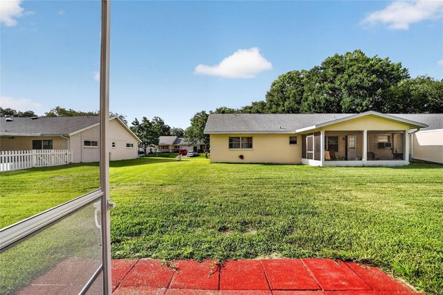 8891 SW 96TH LANE E, Ocala, FL 34481