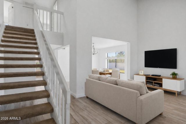 5201 E FELLARS Drive, Scottsdale, AZ 85254