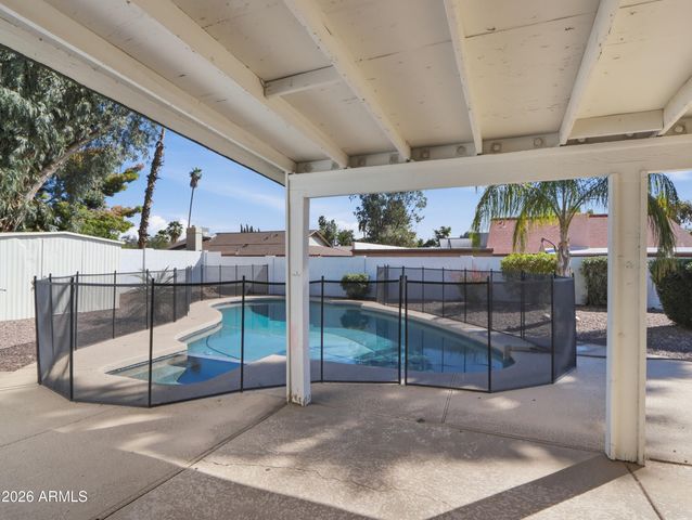 5201 E FELLARS Drive, Scottsdale, AZ 85254