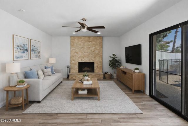 5201 E FELLARS Drive, Scottsdale, AZ 85254