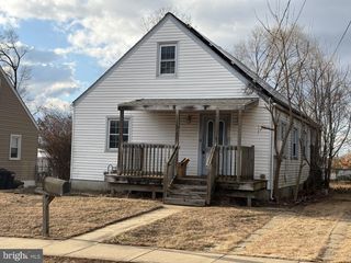 411 CENTER AVE, Runnemede, NJ 08078