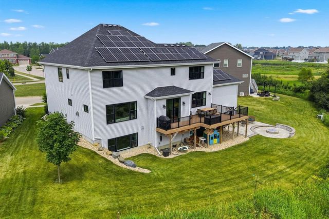 2331 Butterfly Circle, Sun Prairie, WI 53590