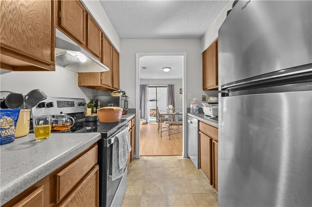 1166 Booth Road SW 306, Marietta, GA 30008