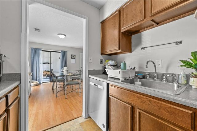 1166 Booth Road SW 306, Marietta, GA 30008