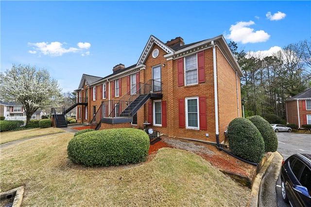 1166 Booth Road SW 306, Marietta, GA 30008