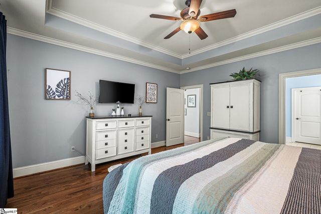 6 Mendenhall Court, Simpsonville, SC 29681