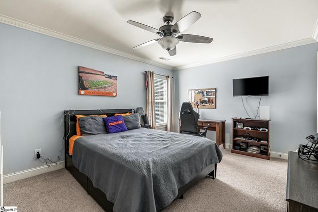 6 Mendenhall Court, Simpsonville, SC 29681