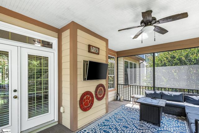 6 Mendenhall Court, Simpsonville, SC 29681