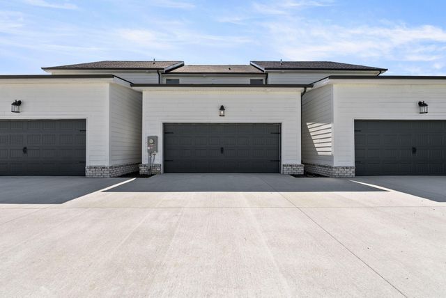 109 Blackberry Lane, Georgetown, KY 40324