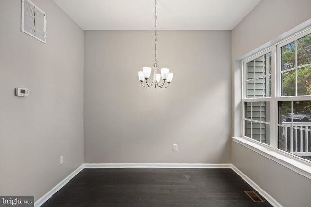 33 IRON GATE RD, Sicklerville, NJ 08081