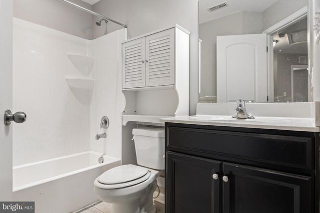 33 IRON GATE RD, Sicklerville, NJ 08081