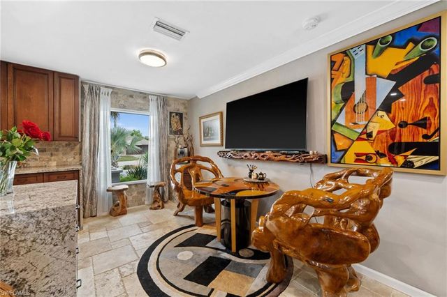 38 Willoughby DR, Naples, FL 34110