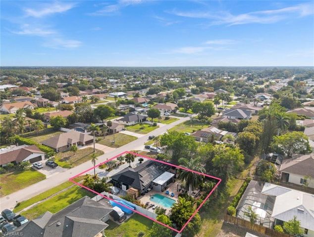 38 Willoughby DR, Naples, FL 34110