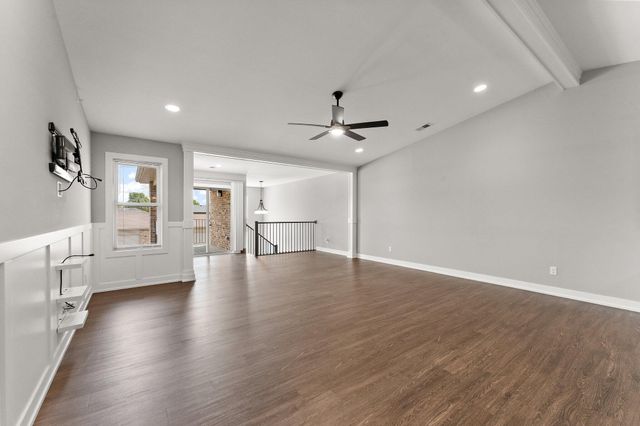 1367 Prairie Drive, Crown Point, IN 46307