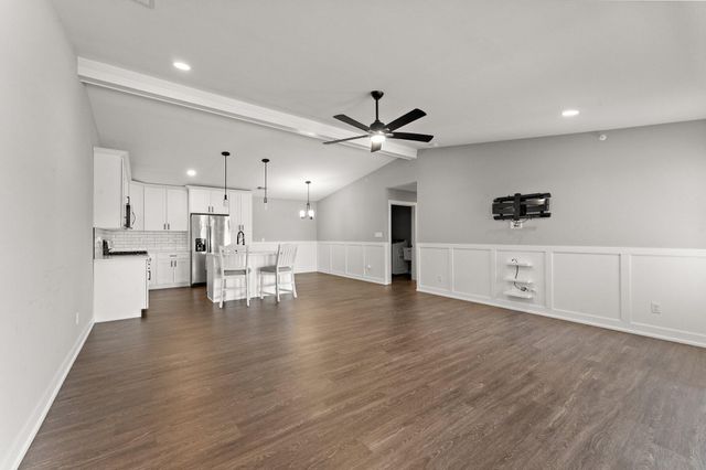 1367 Prairie Drive, Crown Point, IN 46307