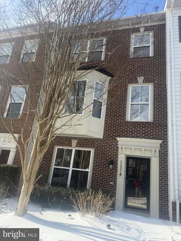 12904 LEATHERWOOD LN, Woodbridge, VA 22192