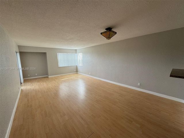 3301 Spanish Moss Terrace 604, Lauderhill, FL 33319