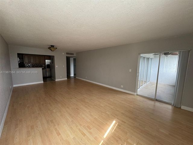 3301 Spanish Moss Terrace 604, Lauderhill, FL 33319