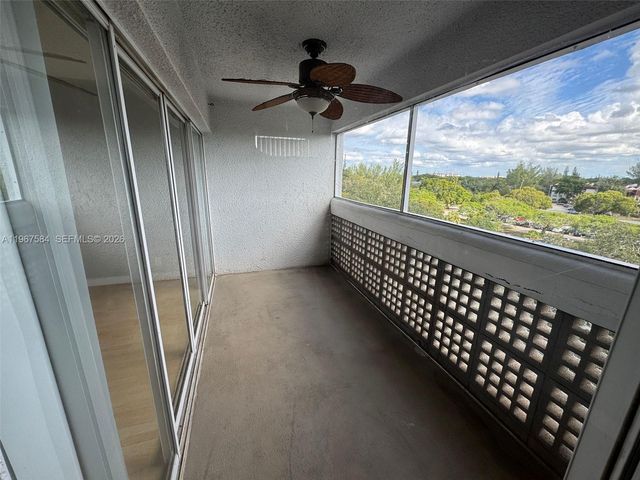 3301 Spanish Moss Terrace 604, Lauderhill, FL 33319
