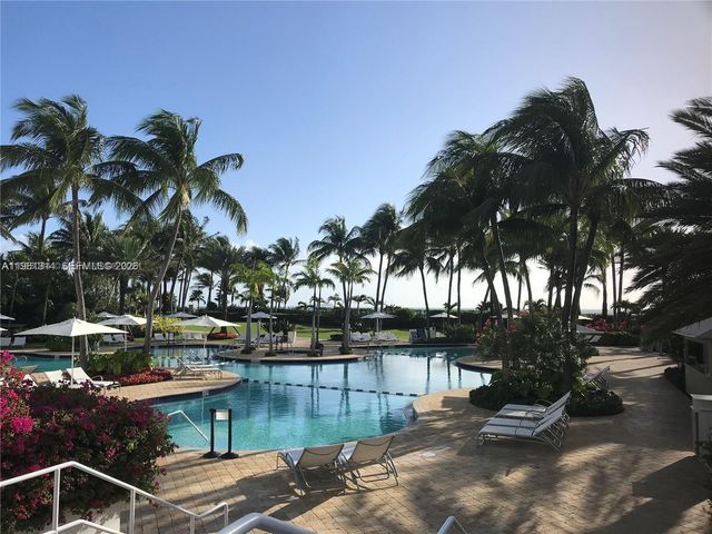 100 S Pointe Dr 604, Miami Beach, FL 33139