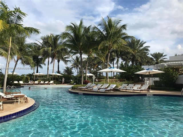 100 S Pointe Dr 604, Miami Beach, FL 33139