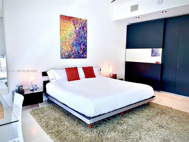 100 S Pointe Dr 604, Miami Beach, FL 33139